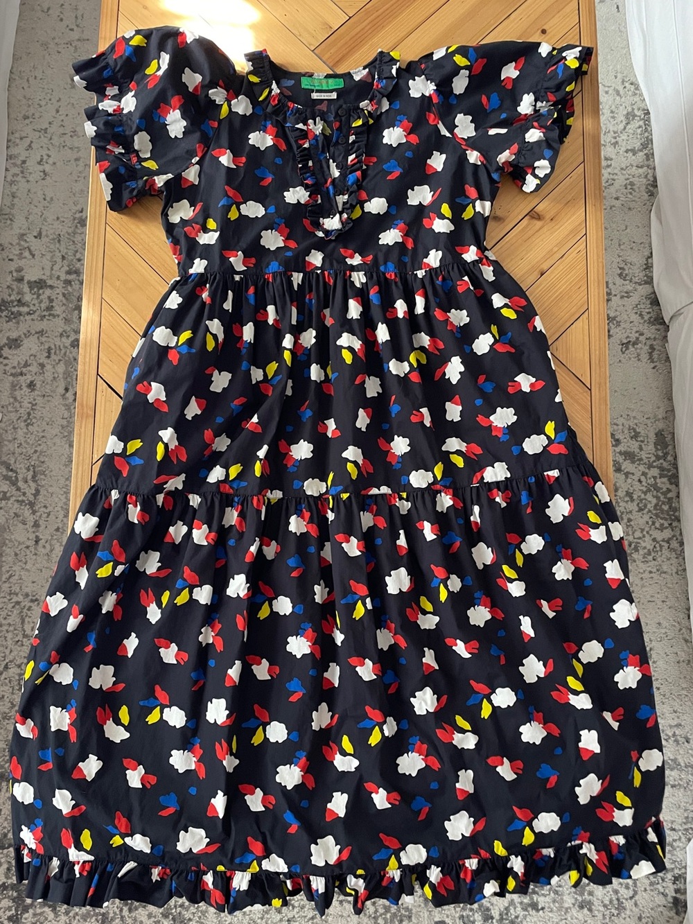 Clare V. Martine Dress Black High-Low Floral Print Midi Skirt size M . - Picture 6 of 11
